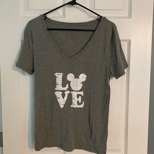 Disney love tshirt